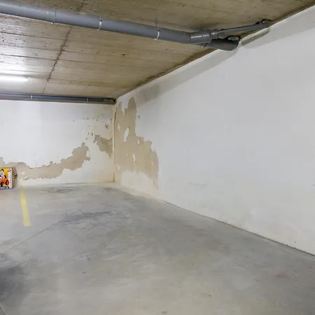 Nyaraló A O - Tina House *