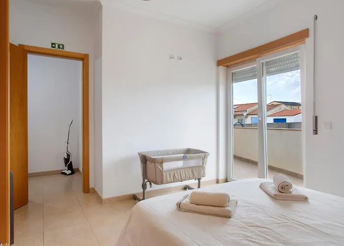 A O - Tina House Casa vacanze Ferrel (Leiria)